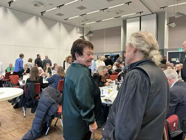 FOA-formand Mona Striib oplever, at medlemmerne i højere grad end tidligere ønsker et arbejdsliv, der passer bedre med de forskellige livsfaser, de fleste er igennem. Den fornemmelse fremhævede René Strunch, formand for den pædagogiske sektor i FOA Vestsjælland, også, da forbundets hovedbestyrelse udvalgte krav til OK26.