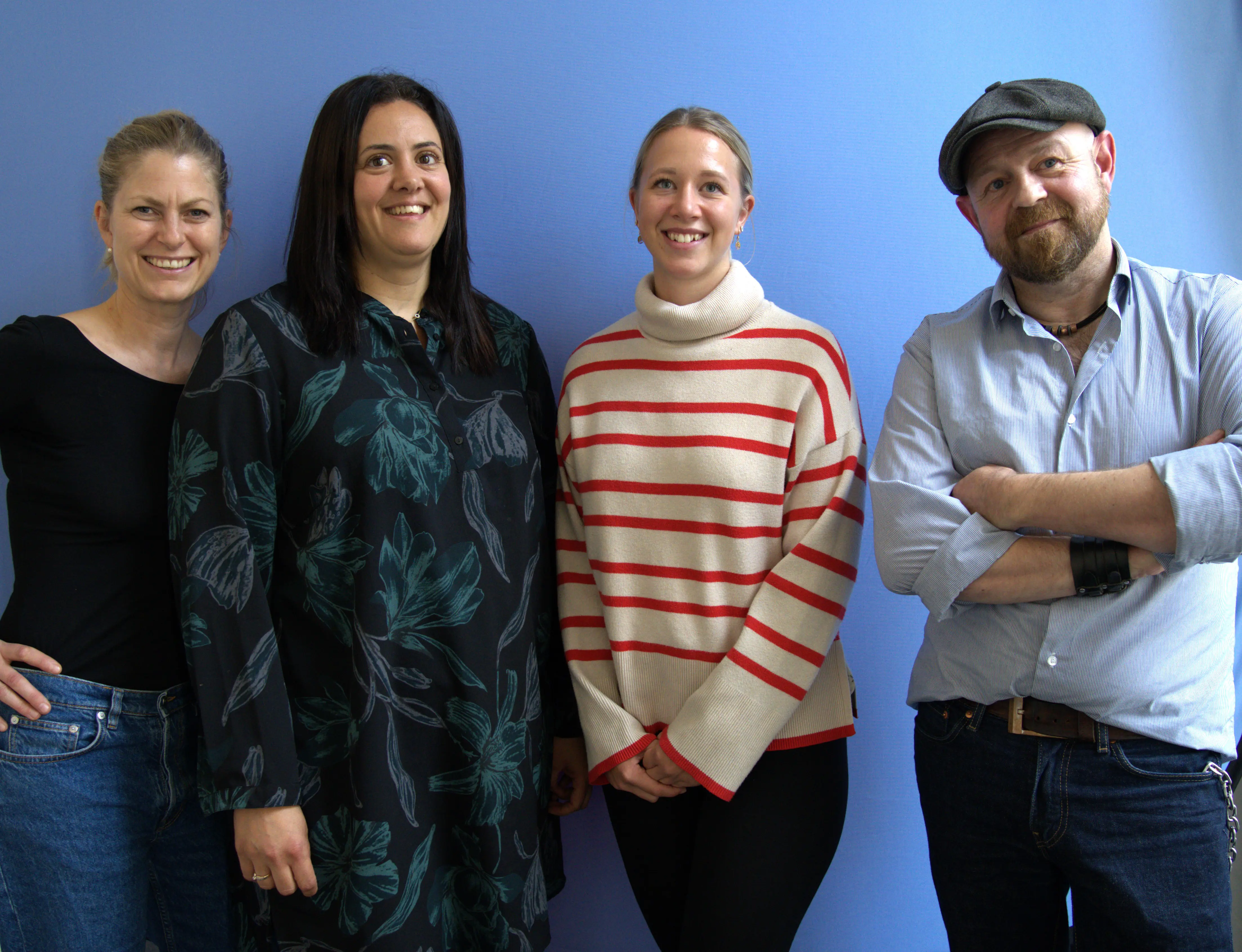 På billedet ses dilemaklubbens panel og podcastvært Malin Schmidt